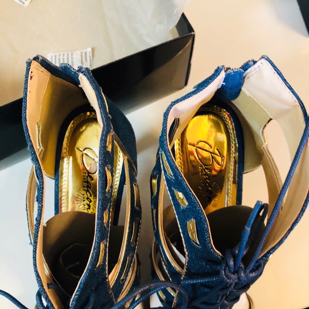Shoes - Picture 5 of 6